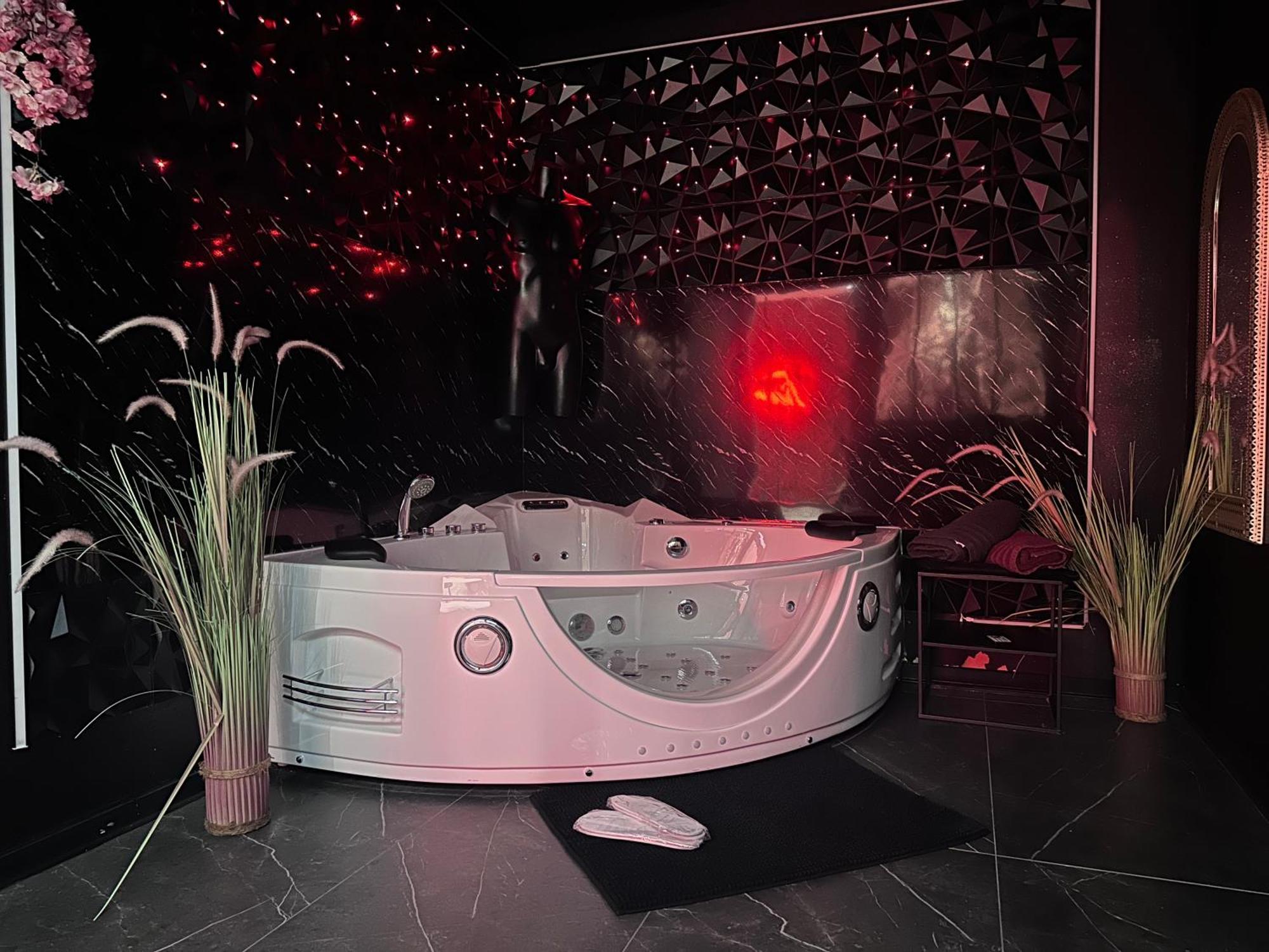 Jeux D'amour Jacuzzi /